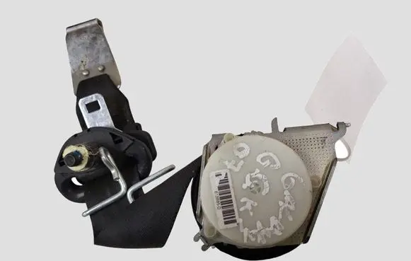 Ford Galaxy Third row seat belt 613B85D