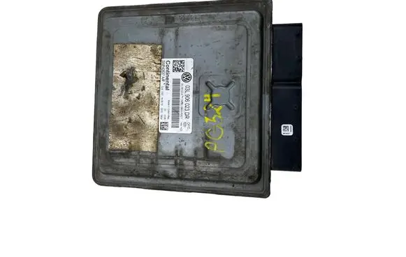 Volkswagen Golf VI Engine control unit/module 03L906023DR 5WP42637AA