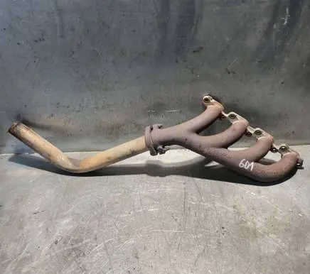 Mercedes-Benz E W124 Exhaust manifold 6011420301