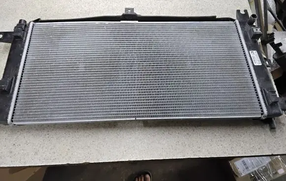 Nissan NV200 Coolant radiator 214103NL2A
