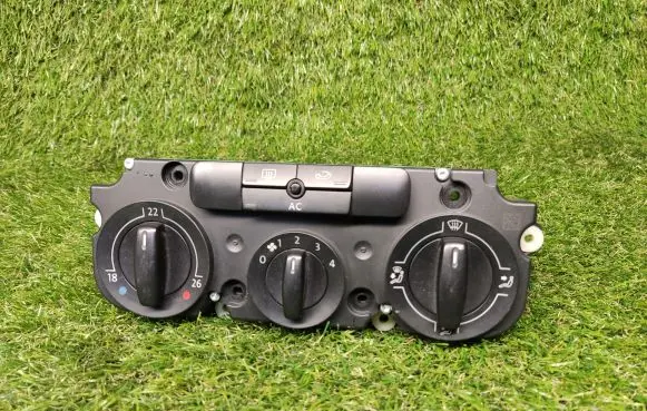 Volkswagen Touran I Climate control unit 1K0820047GK 5HB00935200