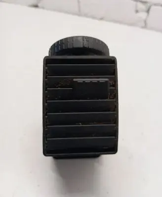 Volkswagen Transporter - Caravelle T5 Dashboard side air vent grill/cover trim 7H0815705C