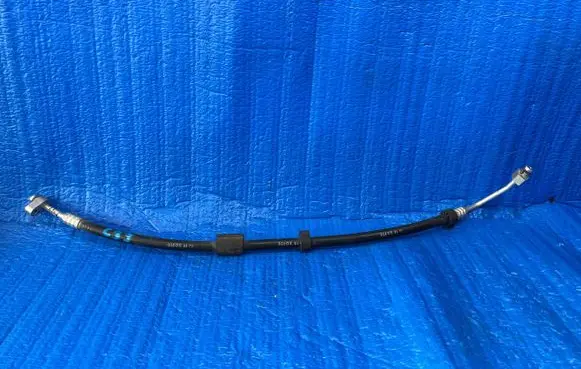 Audi A4 S4 B9 Air conditioning (A/C) pipe/hose 8W0816741AJ
