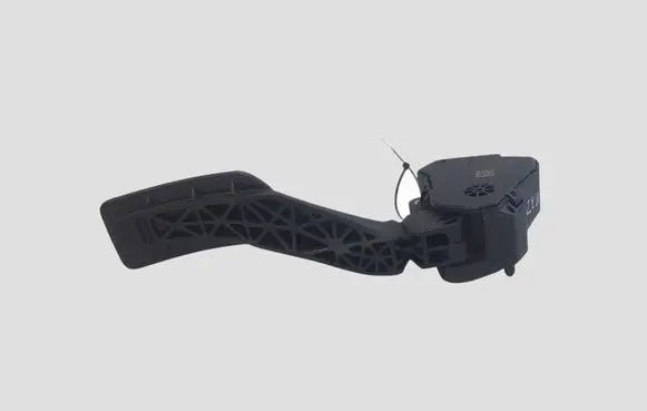 Nissan Leaf II (ZE1) Accelerator throttle pedal 180025WN0B