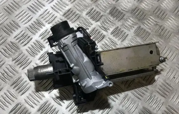 Audi A3 S3 8P Steering wheel axle 1k0953503f 8p2419502f