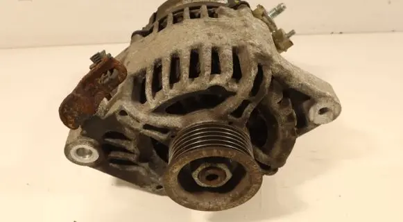 Peugeot 107 Generator/alternator 270600Q130