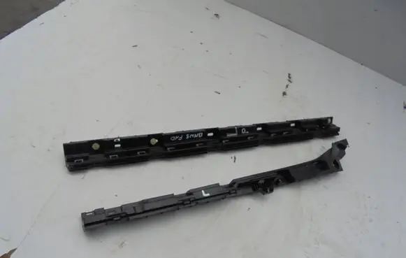 BMW 5 F10 F11 other engine part LISTWANAKADKA