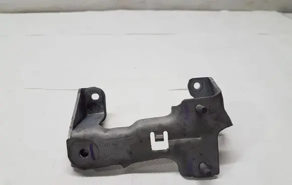 Peugeot 3008 II Other engine bay part 9807891280