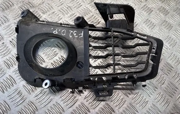 BMW 4 F32 F33 Front fog light trim/grill 8054508