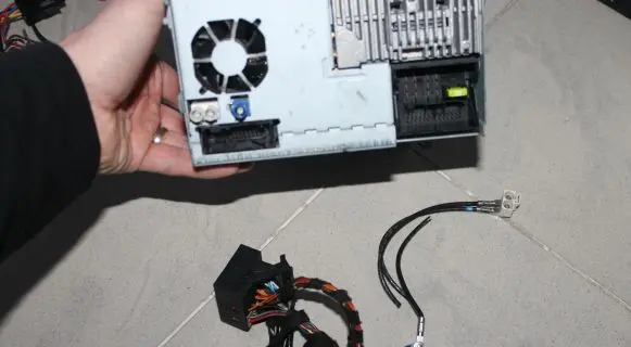 Skoda Superb B6 (3T) Sound system wiring loom 3B7035444A COLUMBUS RNS510