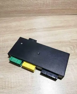 BMW 3 E36 Comfort/convenience module 8360060