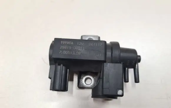 Lexus IS 220D-250-350 Turbo solenoid valve 258190R011 70051308 06T117