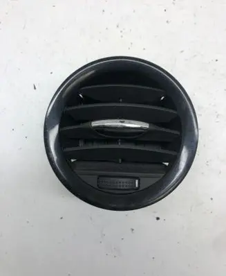 Opel Corsa D Dash center air vent grill 13232193 13203702 13232297