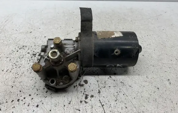 Audi A4 S4 B5 8D Wiper motor 0390241132 8D1955113B 964862