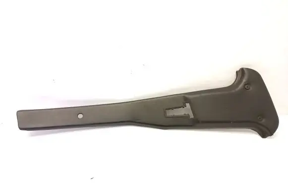 BMW 3 E30 (B) pillar trim (bottom) 1906266