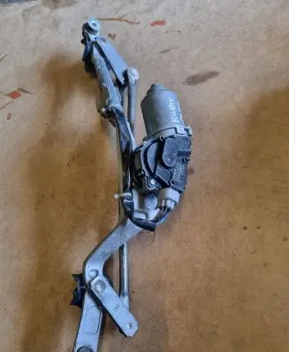 Toyota Auris 150 Wiper motor 8511002190 AE1593000831