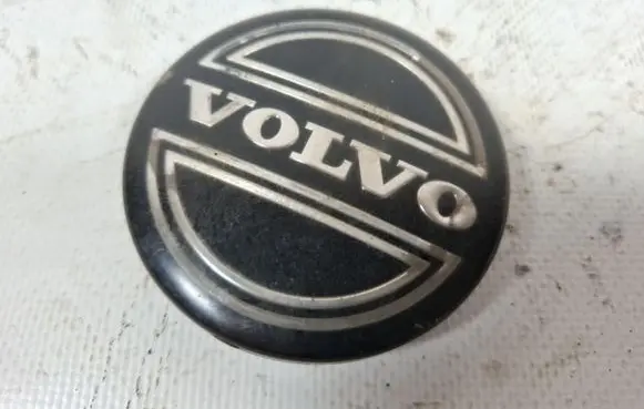 Volvo S40 Original wheel cap 30666913