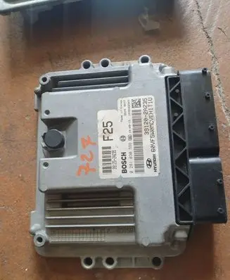 Hyundai i40 Engine control unit/module 391252A235 0281030599 391202A235