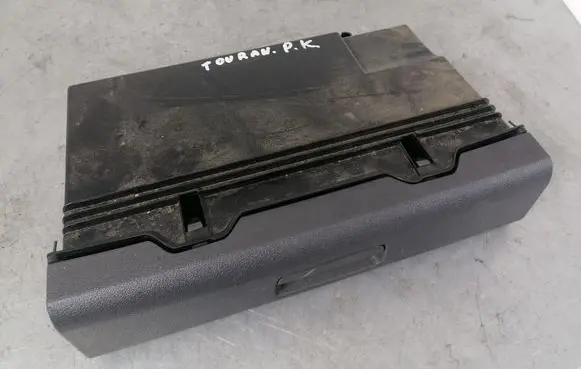 Volkswagen Touran I Front trunk storage compartment 1T0881580C