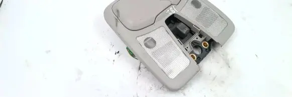 Volvo XC70 Front seat light 8685433 5043341