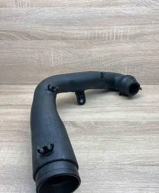 Volkswagen Golf V Air intake hose/pipe 1K0129654AD
