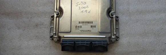 Volvo S40, V40 Engine control unit/module 0281010441 8200126494