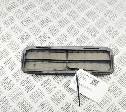 Mercedes-Benz E W213 Quarter panel pressure vent A2058301201