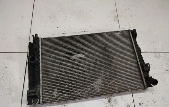Mazda 3 II Coolant radiator