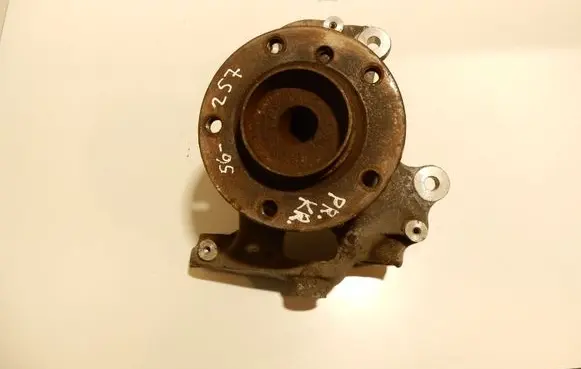 BMW 5 E60 E61 Front wheel hub spindle knuckle 6760953L 6760953 56257