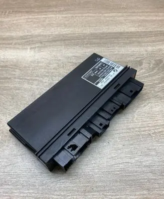 BMW 5 E60 E61 Comfort/convenience module 6969012 5WK49110