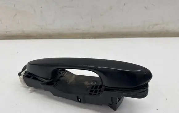 Rear door exterior handle