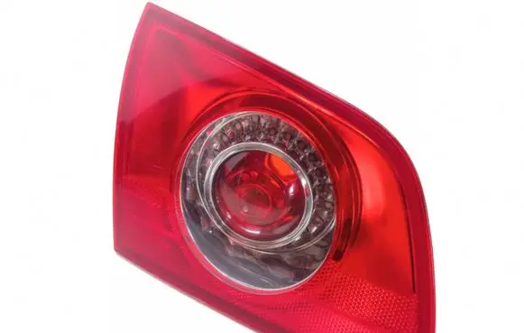 Volkswagen PASSAT B6 Tailgate rear/tail lights
