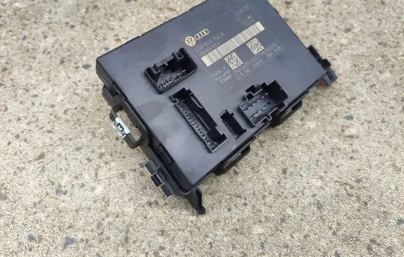 Audi A6 C7 Seat control module 4G8959760A
