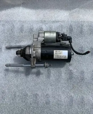 Volkswagen Tiguan Starter motor 02M911024C