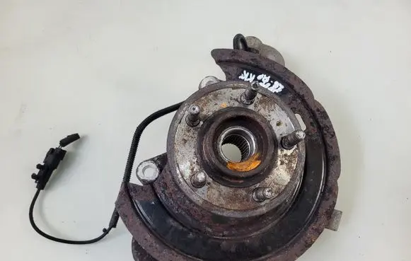 Jeep Cherokee Front wheel hub