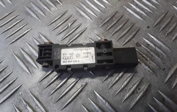 Audi A6 S6 C5 4B Airbag deployment crash/impact sensor 8E0959643A