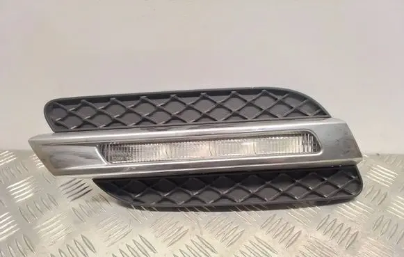 Mercedes-Benz GL X166 Front fog light A2049065401 ZB606005 A1668800724