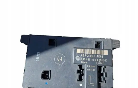 Mercedes-Benz C W203 Door control unit/module A2038200326