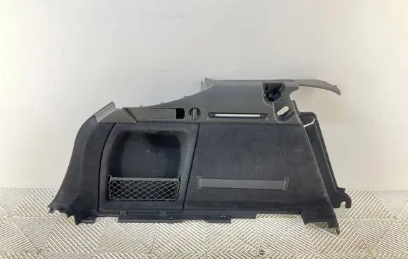 Trunk/boot side trim panel