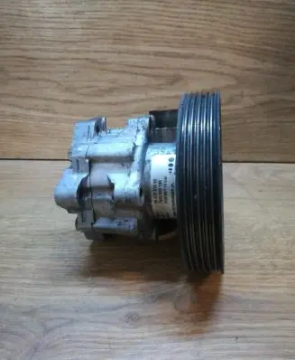 Peugeot 807 Power steering pump 9647983580 7692955188