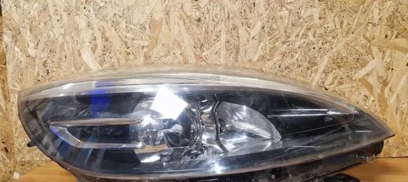 Renault Scenic III - Grand scenic III Headlight/headlamp 260106928R