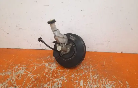 Renault Clio III Master brake cylinder 8200249245