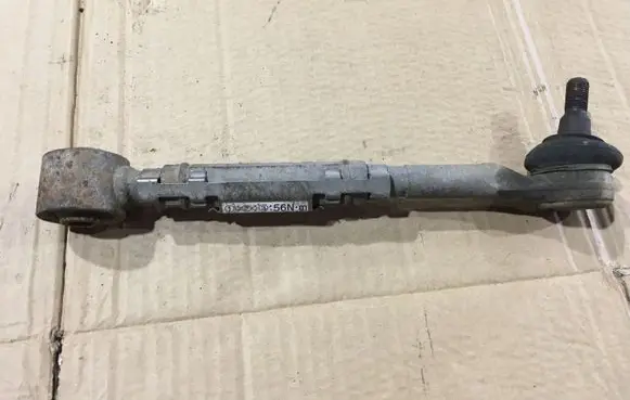 Toyota RAV 4 (XA30) Rear control arm