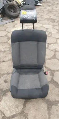 Citroen C4 Cactus Front passenger seat 