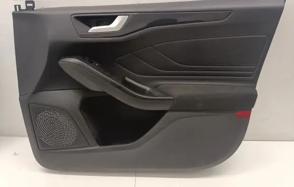 Ford Focus Front door card panel trim JX7BA23942
