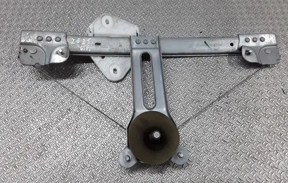 Rear door manual window regulator