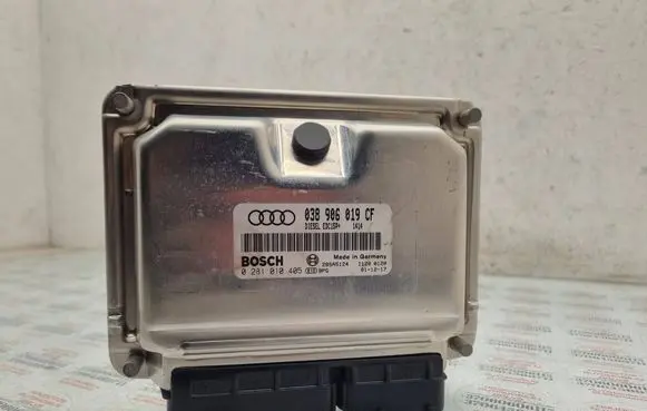 Audi A6 S6 C5 4B Engine control unit/module 038906019CF 0281010405