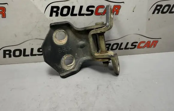 Opel Frontera B Front door lower hinge 