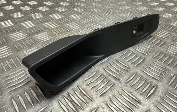 Opel Grandland X Electric window control switch YP00037677