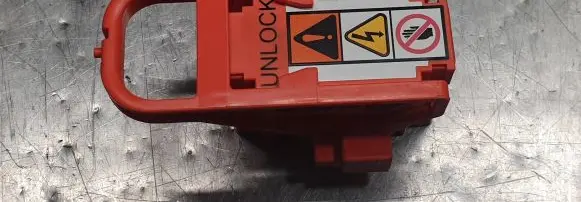 Toyota Prius+ (ZVW40) Fuse 3705G